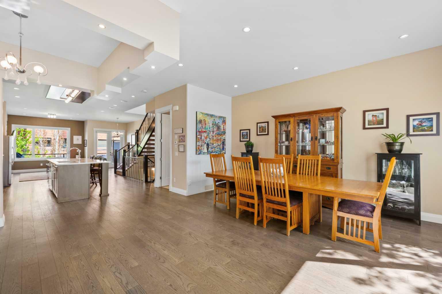 Property Photo: 620 15 Street NW AB T2N 2A9