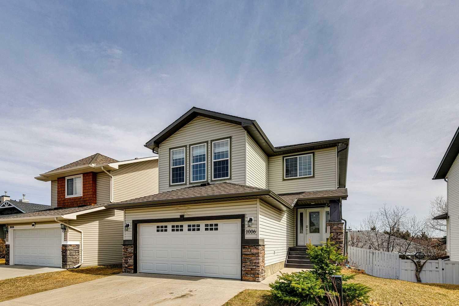 1006 Highland Green Drive NW  High River AB T1V 1V8 photo