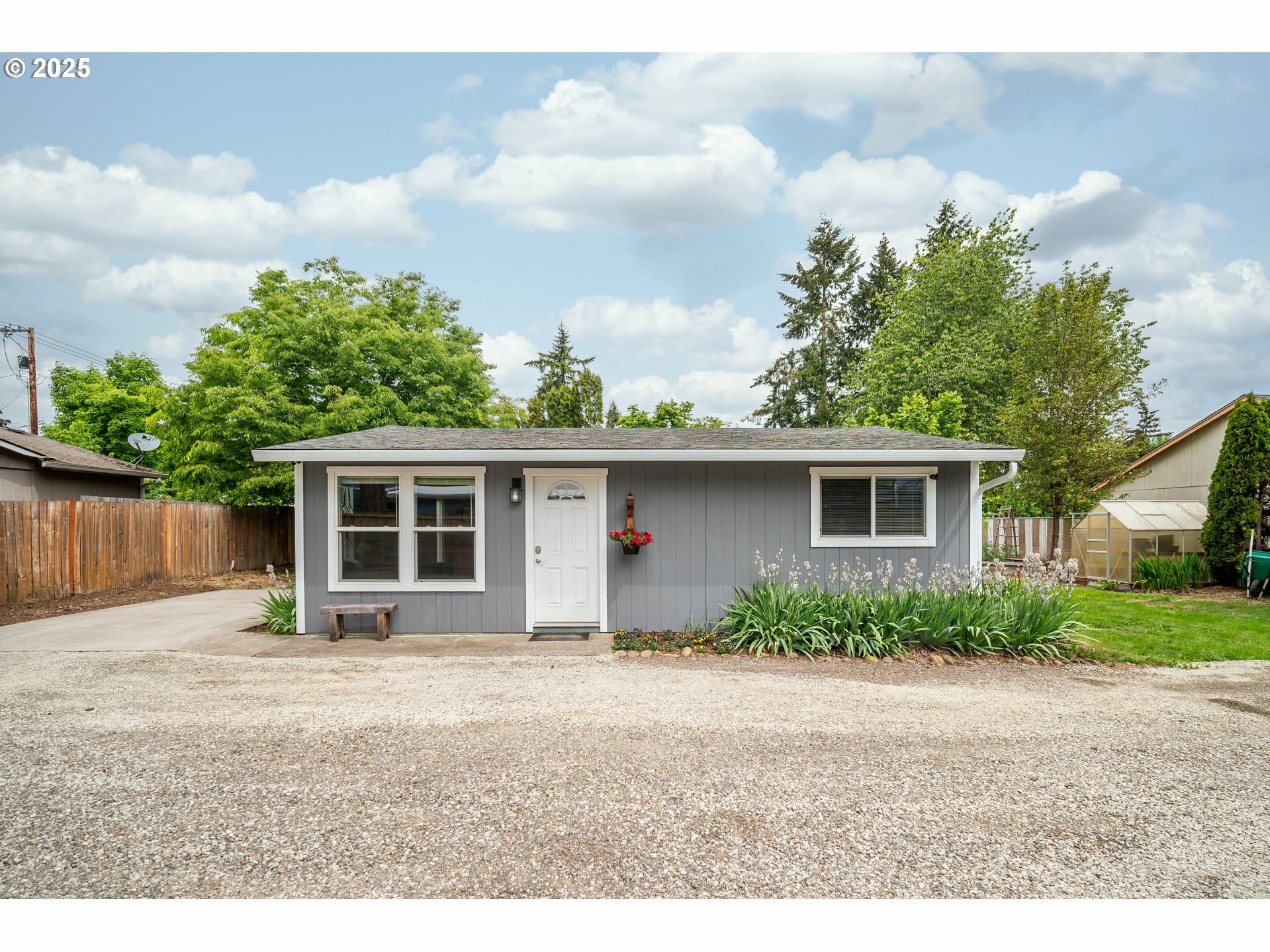 Property Photo: 2115 NE 86th Ave WA 98664