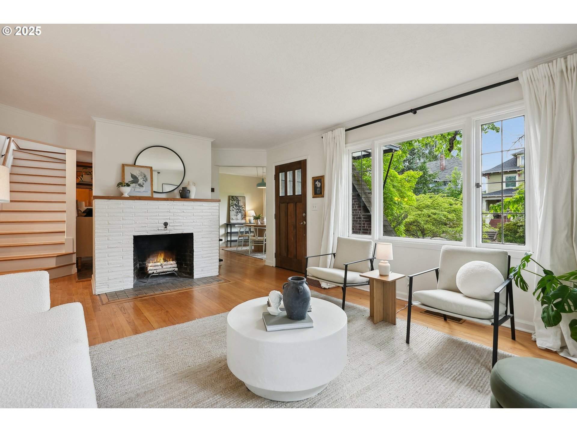 Property Photo: 6364 NE Cleveland Ave OR 97211
