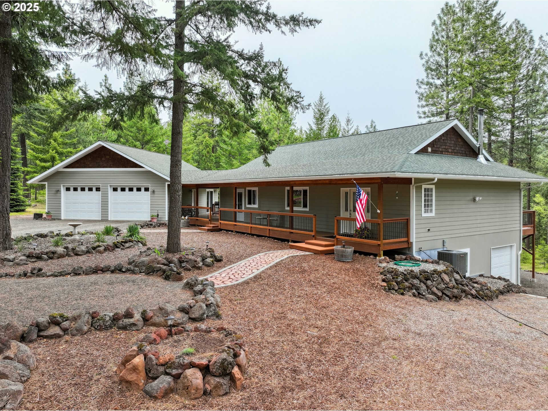 Property Photo: 245 Pothole Rd WA 98620