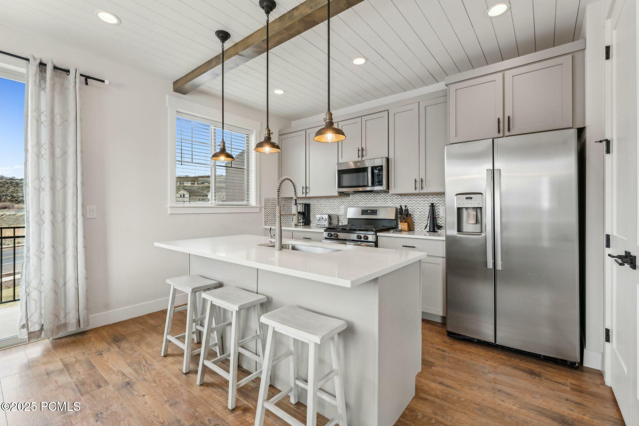 Property Photo: 1021 W Wasatch Sprimgs Road UT 84036