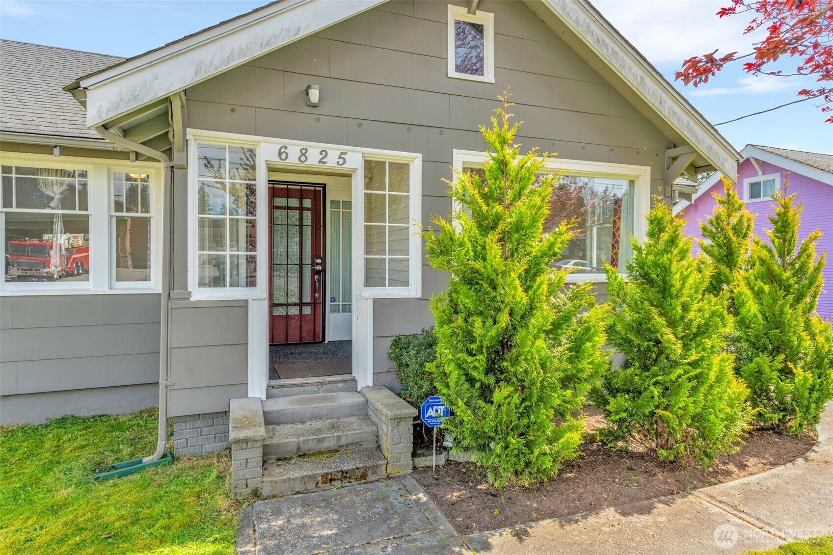 Property Photo: 6825 Colby Avenue WA 98203