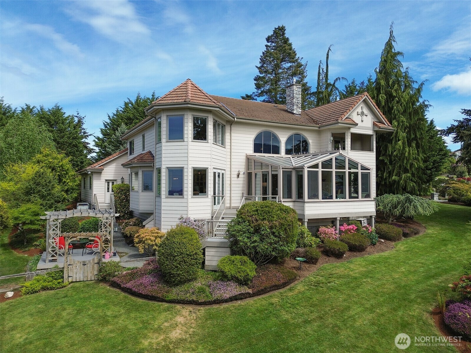 Property Photo: 1402 Doe Run Road WA 98382