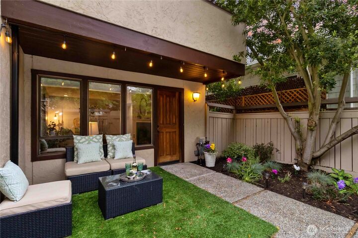 2011  42nd Avenue E 5  Seattle WA 98112 photo