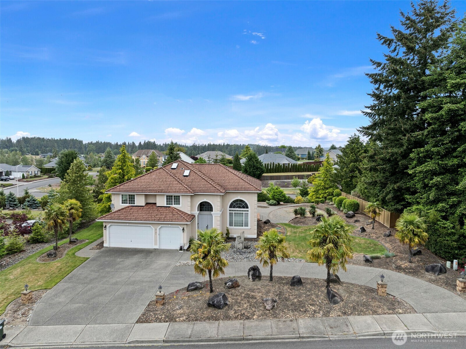 Property Photo: 2131 Huntington Loop SE WA 98513