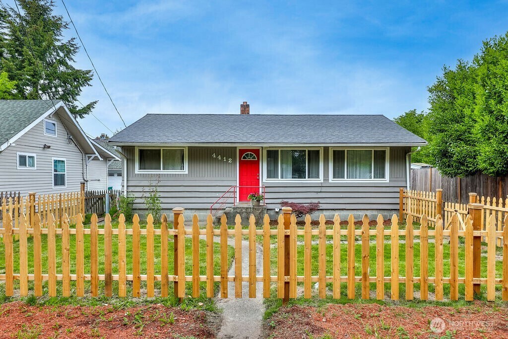 4412 S 124th Street  Tukwila WA 98178 photo