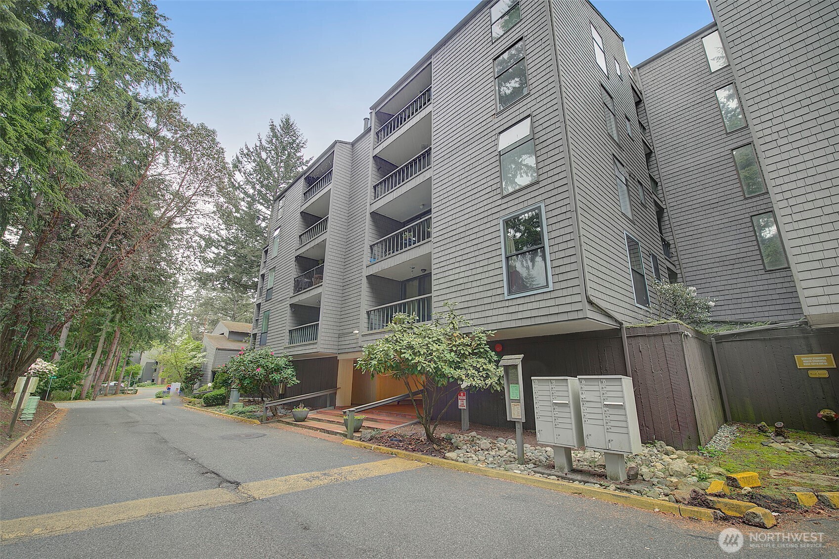 Property Photo: 6355 137th Avenue NE 297 WA 98052