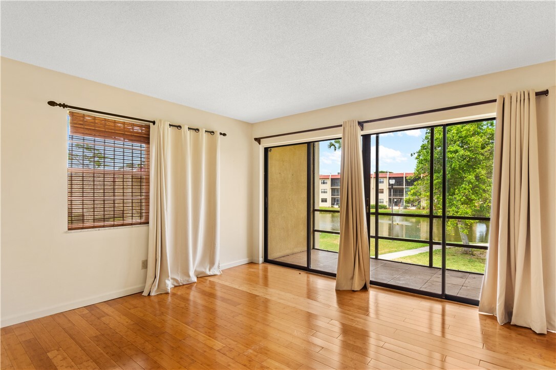 Property Photo:  2050 Oleander Boulevard 2-206  FL 34950 