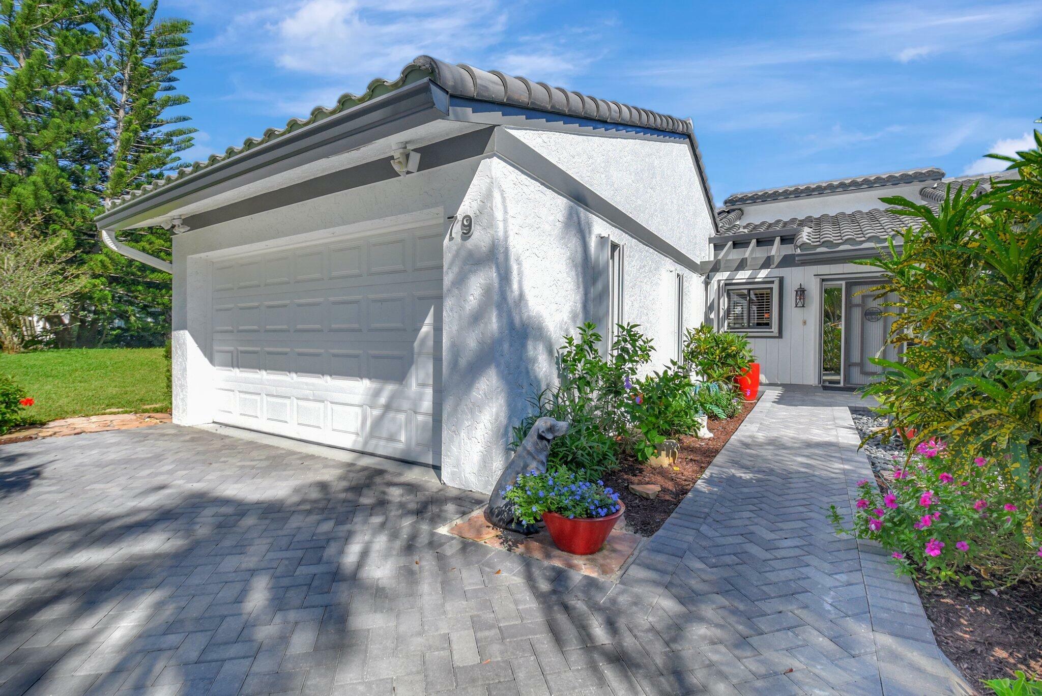 Property Photo:  79 Hampshire Lane  FL 33436 