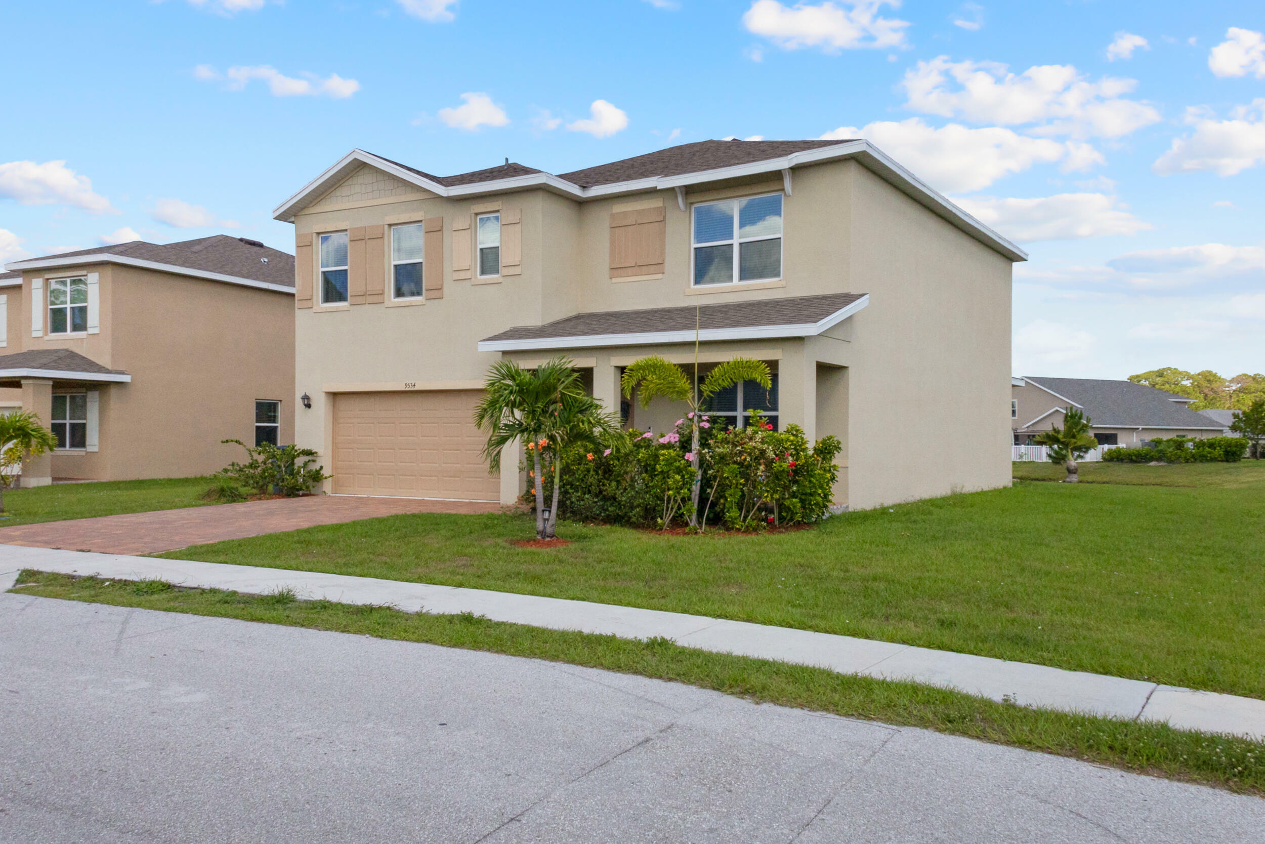 Property Photo: 9534 Seaspray Dr Drive FL 34945