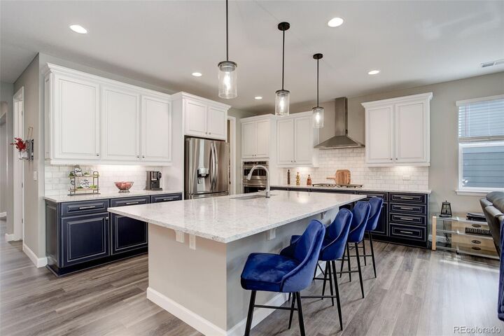 Property Photo:  6899 Petunia Place  CO 80108 