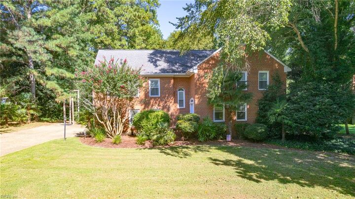 705 Marlbank Dr  Yorktown VA 23692 photo