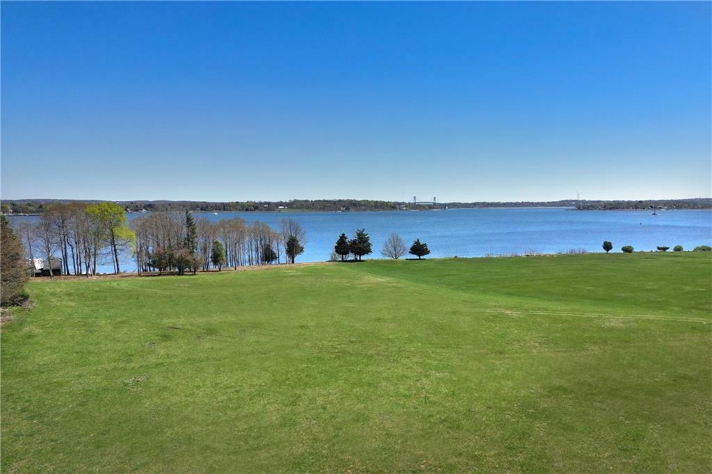 Property Photo:  367 Poppasquash Road  RI 02809 