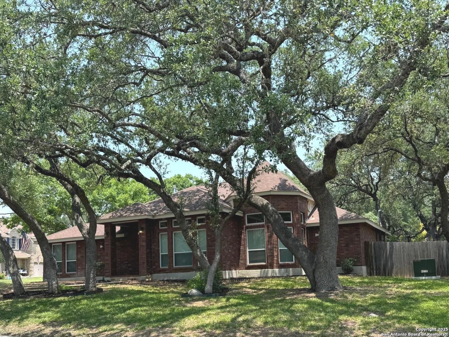 Property Photo: 2411 Kelso TX 78248