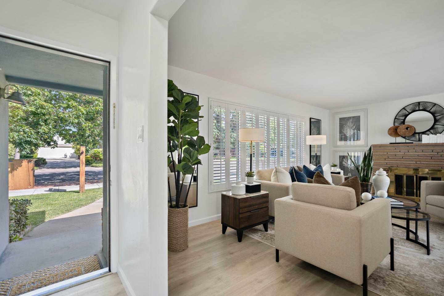 Property Photo: 582 Bush Street CA 94041