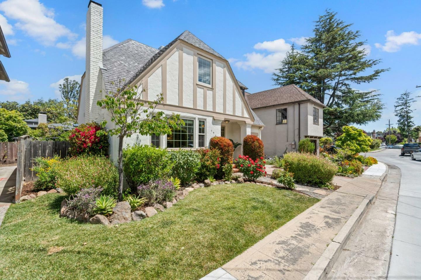 Property Photo: 796 Willborough CA 94010