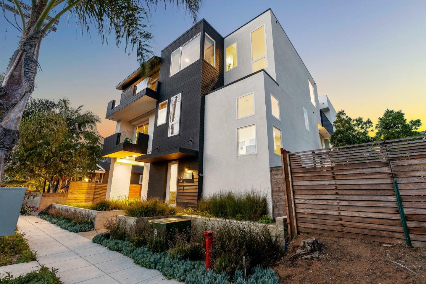 Property Photo: 508 North Tremont Street B CA 92054
