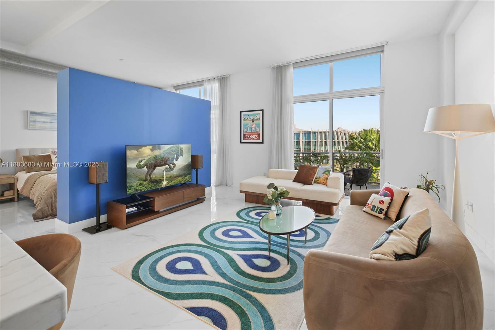 Property Photo: 2001 Meridian Ave 528 FL 33139