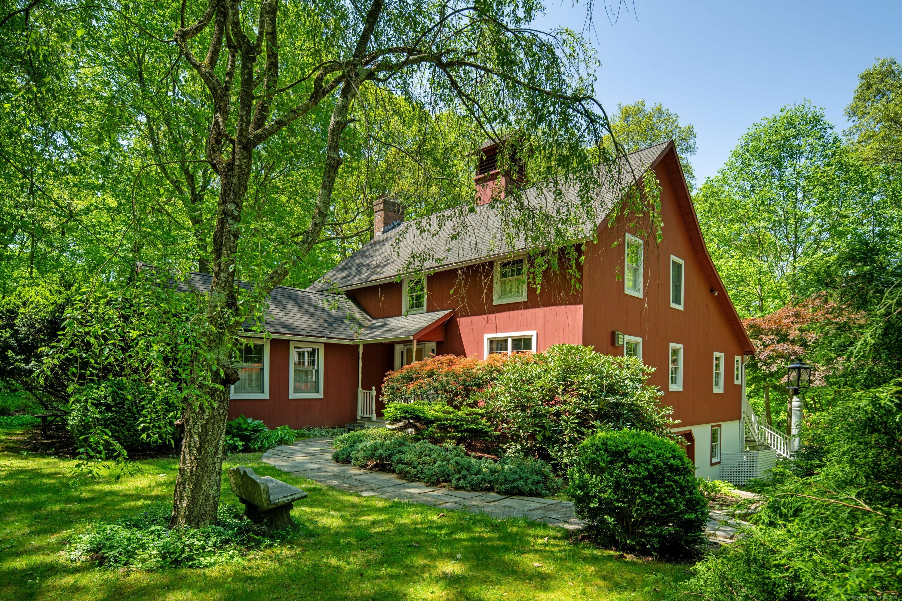 Property Photo: 28 Earl Street CT 06409