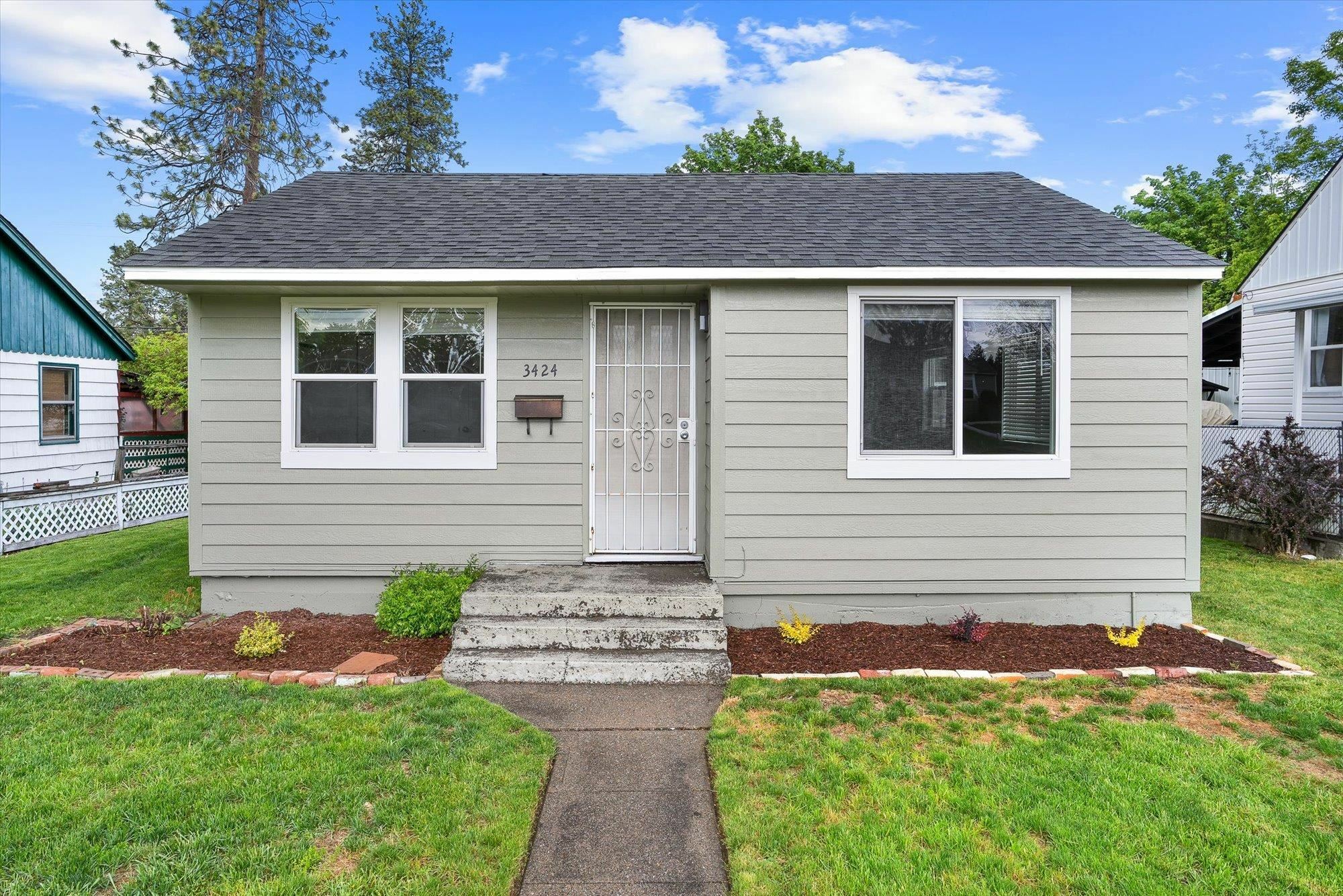 Property Photo: 3424 W Princeton Ave WA 99205