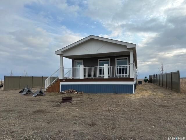 Property Photo:  11 Lakeshore Drive  SK S0H 1X0 