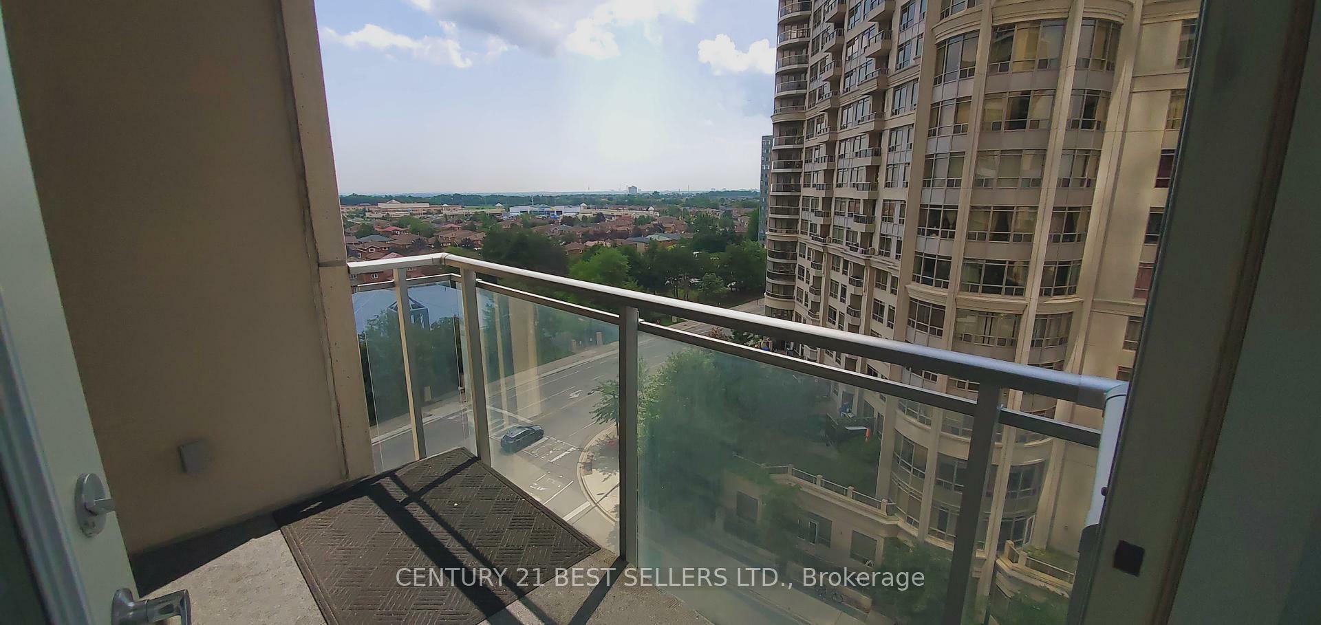 Photo de la propriété: 225 Webb Drive 801 ON L5B 3Y5