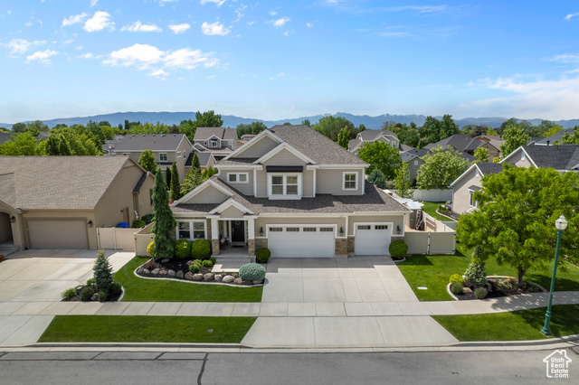 Property Photo: 1913 N 430 W UT 84057