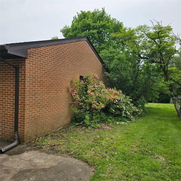Property Photo: 148 James Street PA 15010