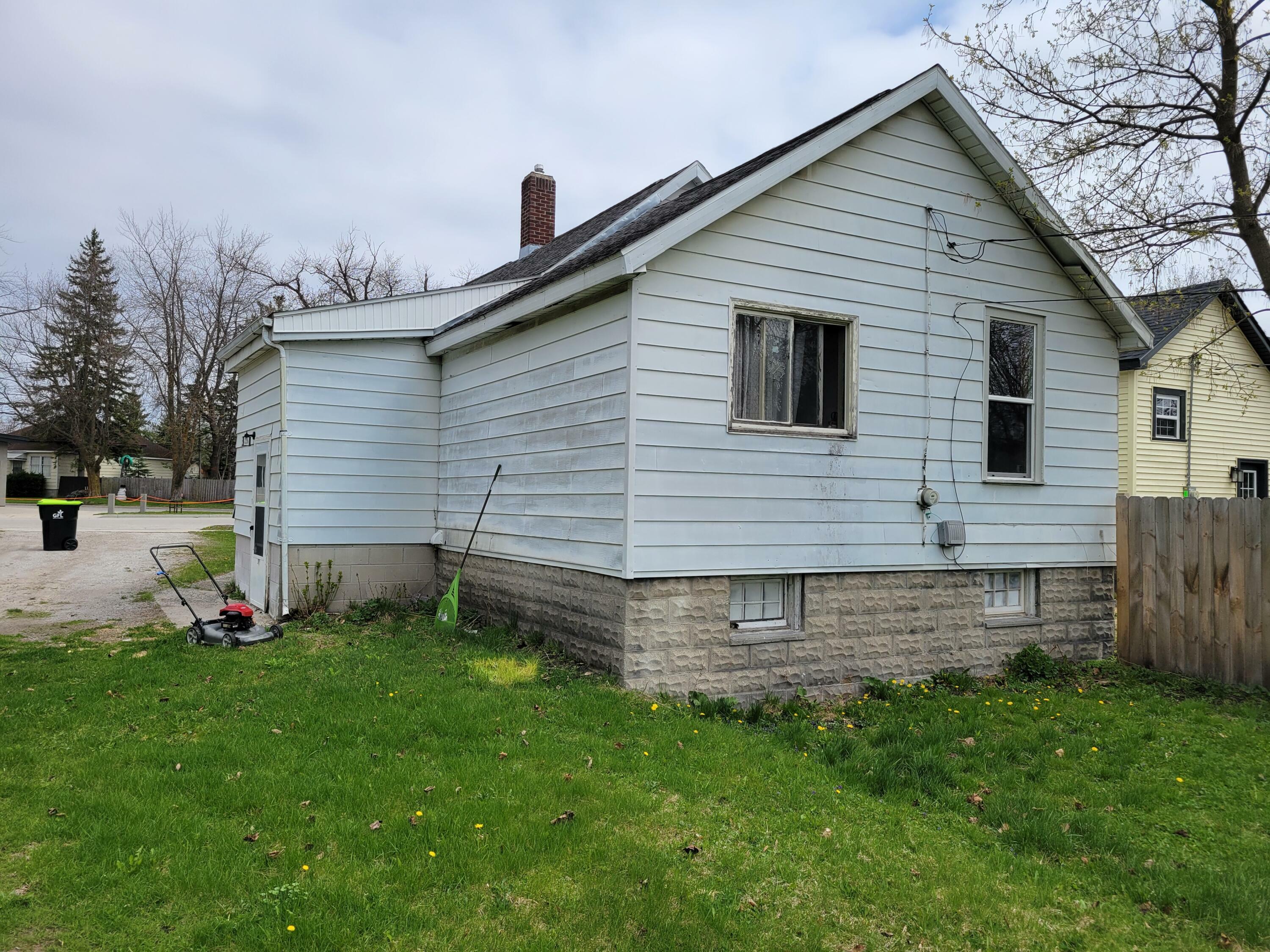 Property Photo: 420 West Miller Street MI 49707