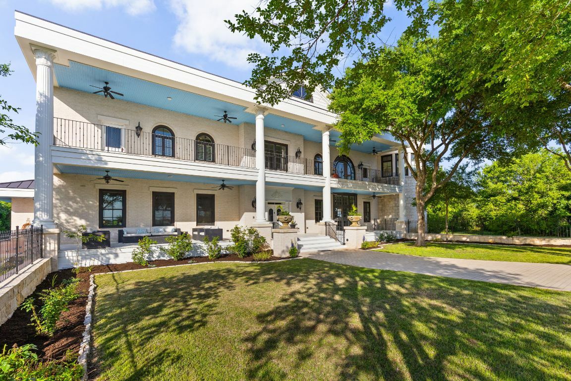 Property Photo: 999 Schwarzlose Road TX 78130