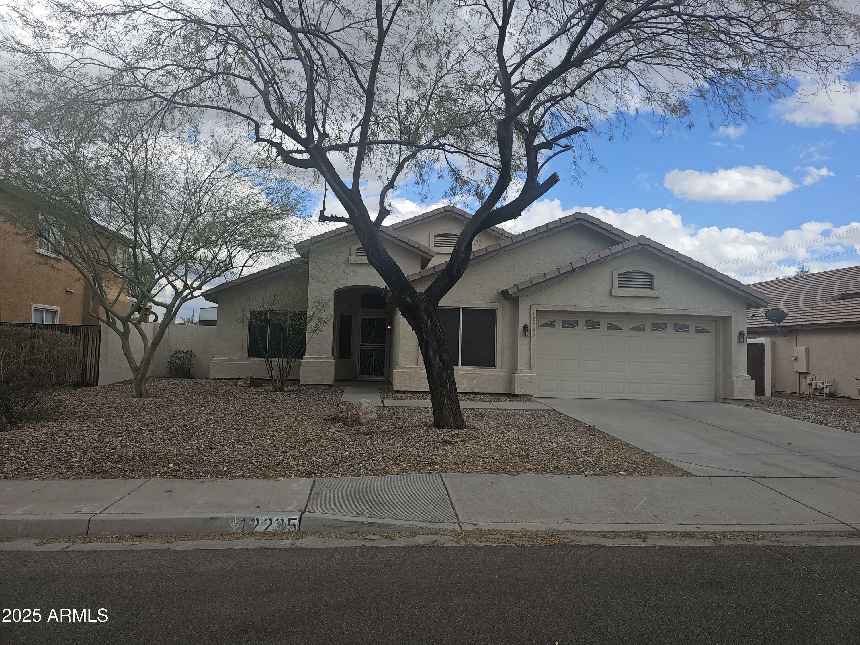 Property Photo: 12235 N 60th Lane AZ 85304
