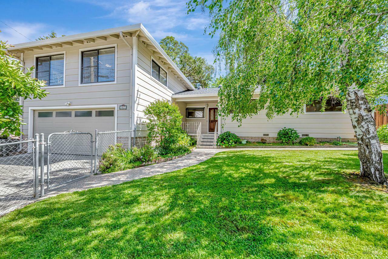 Property Photo: 917 West Street CA 94952