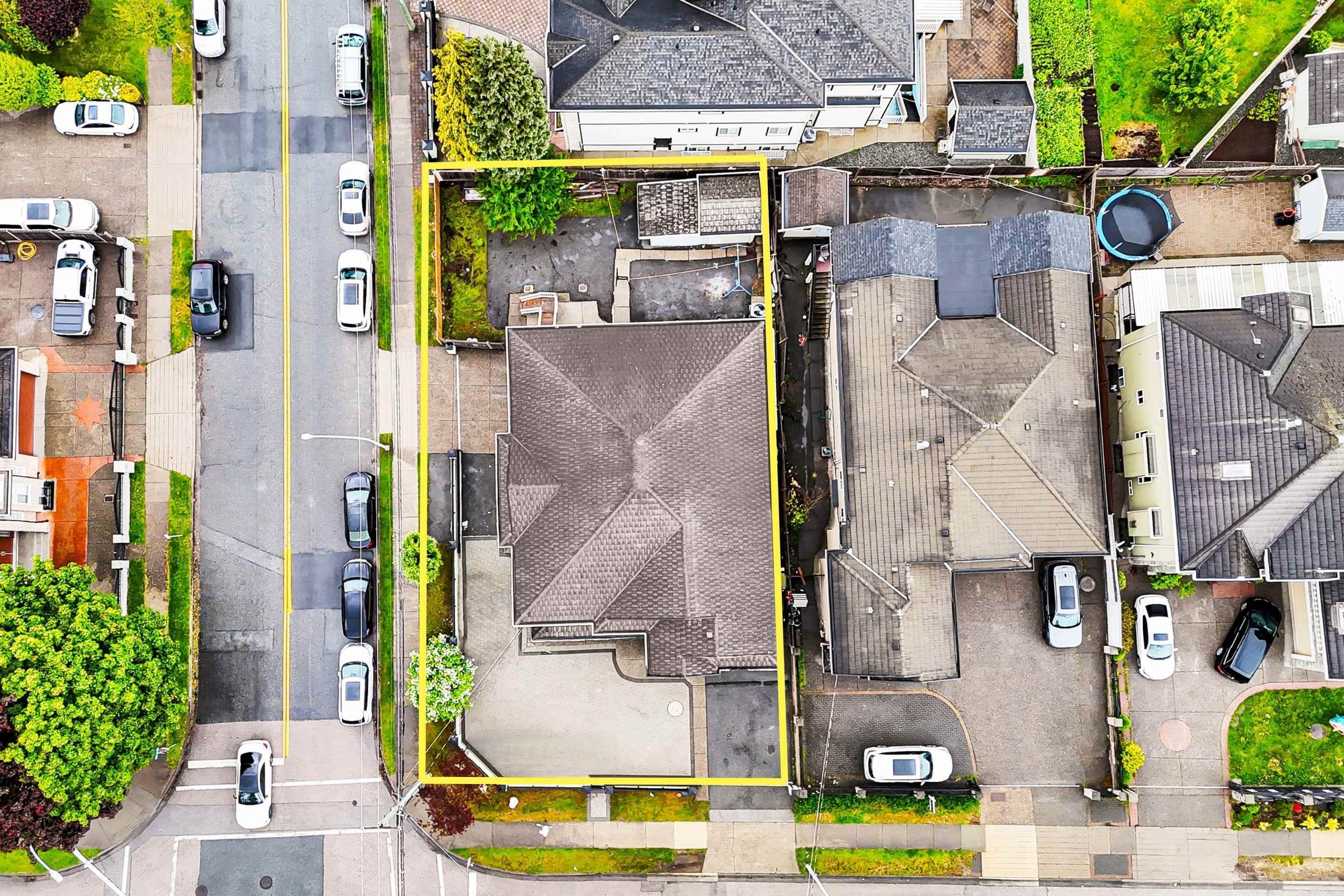 Property Photo: 13015 68 Avenue BC V3W 2E5