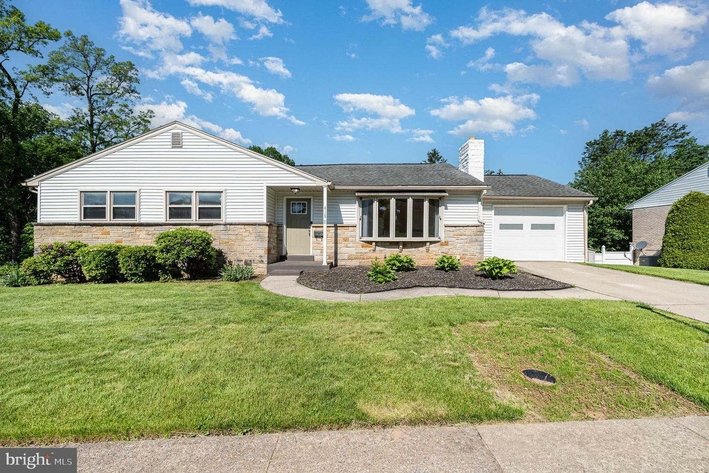 Property Photo: 416 Trudy Road PA 17109