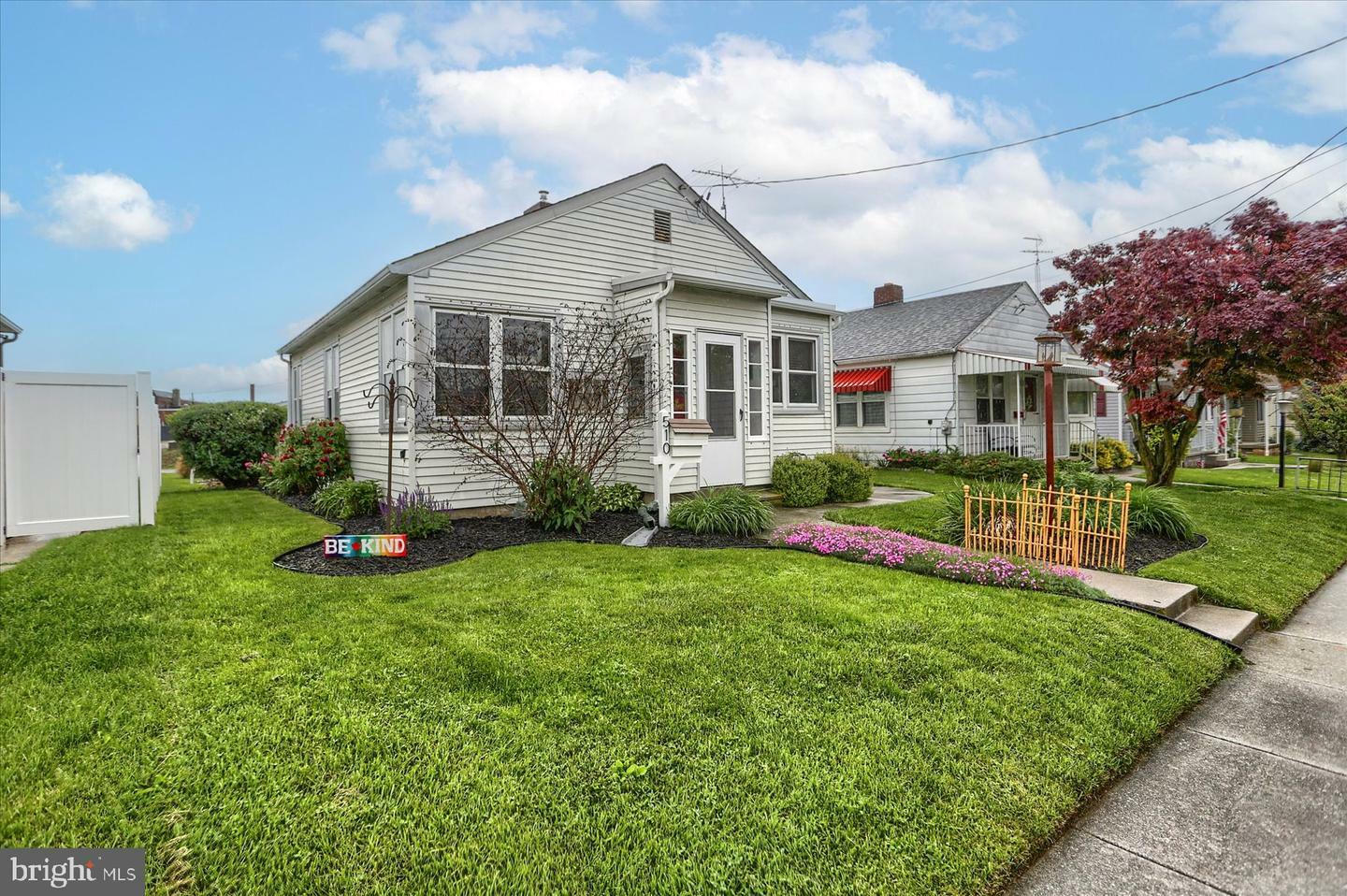 Property Photo:  510 High Street  PA 17331 