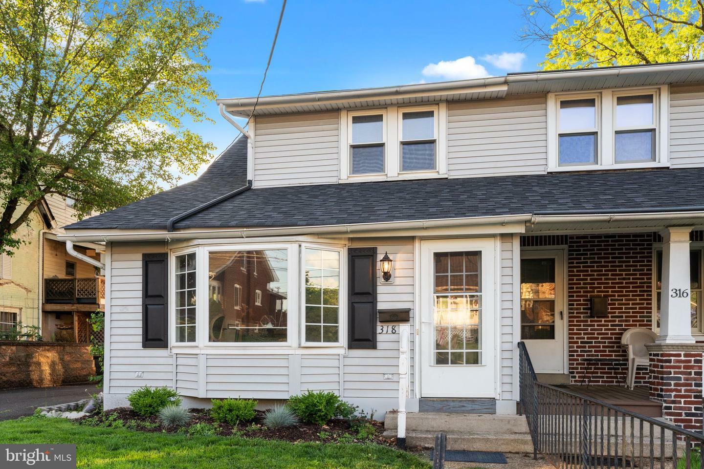 Property Photo: 318 S 3rd Street PA 18944