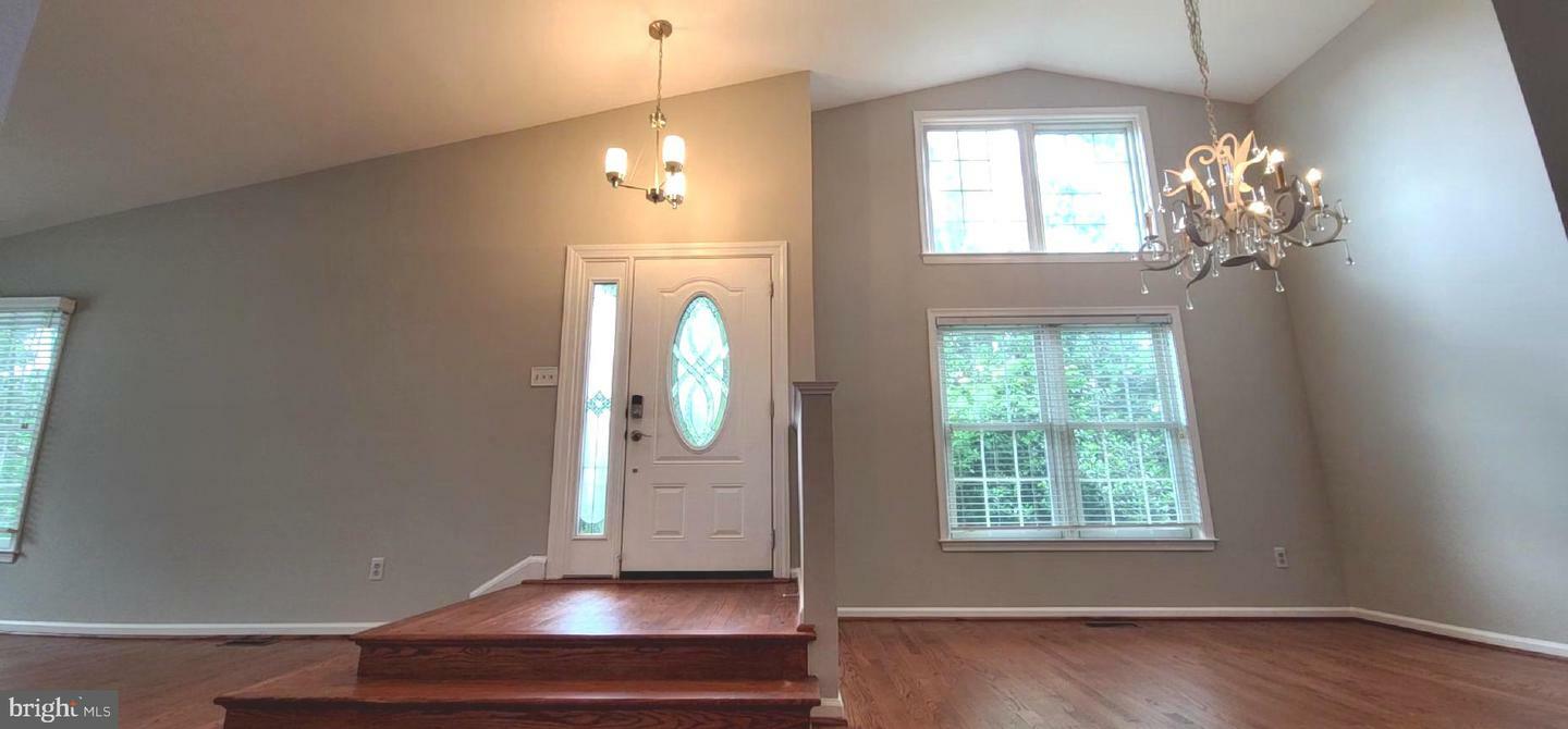Property Photo: 6501 Legendgate Place VA 22015