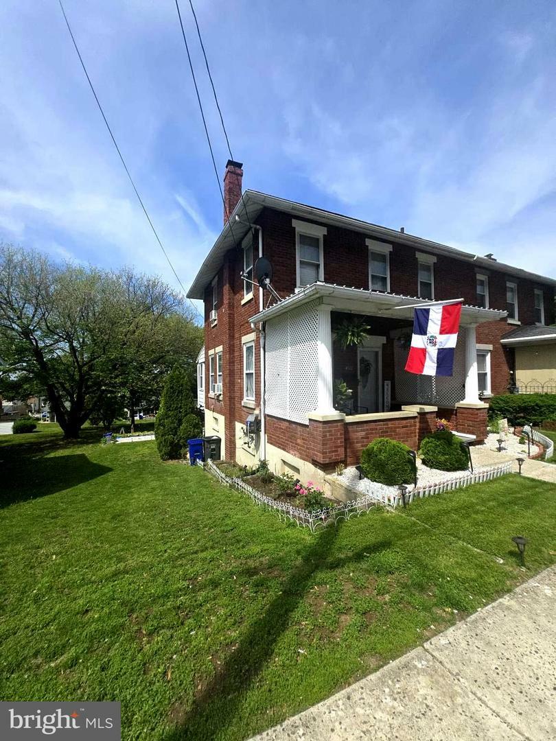 Property Photo: 3522 Oak Street PA 19605