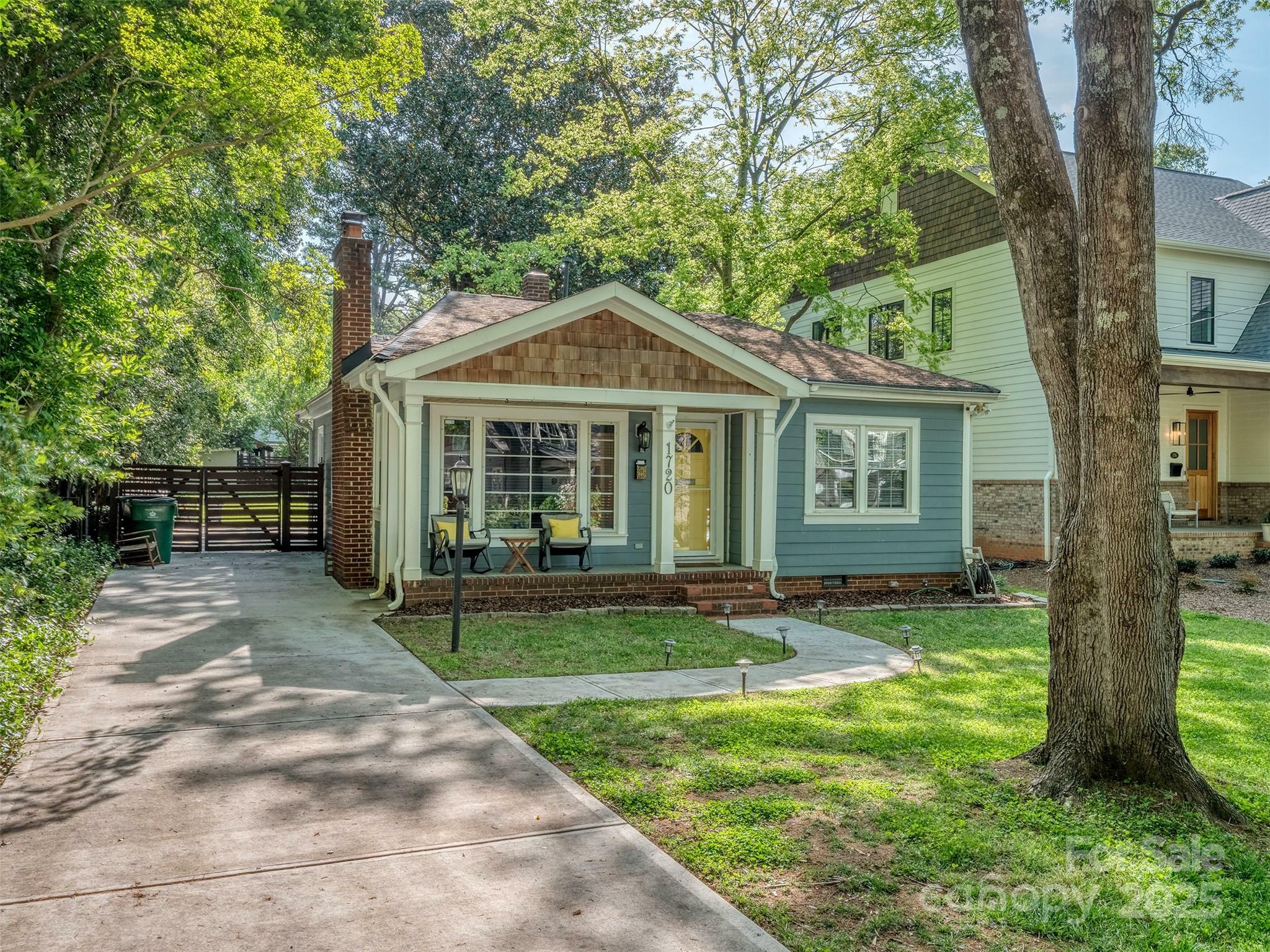 Property Photo: 1720 Chatham Avenue NC 28205