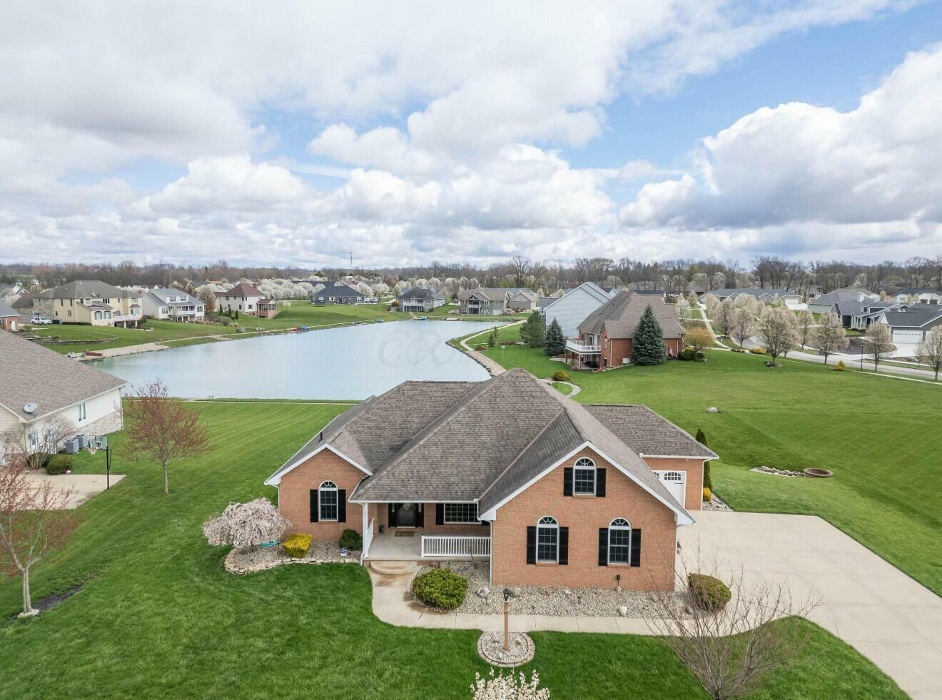 Property Photo: 2272 Flagstick Drive OH 43302