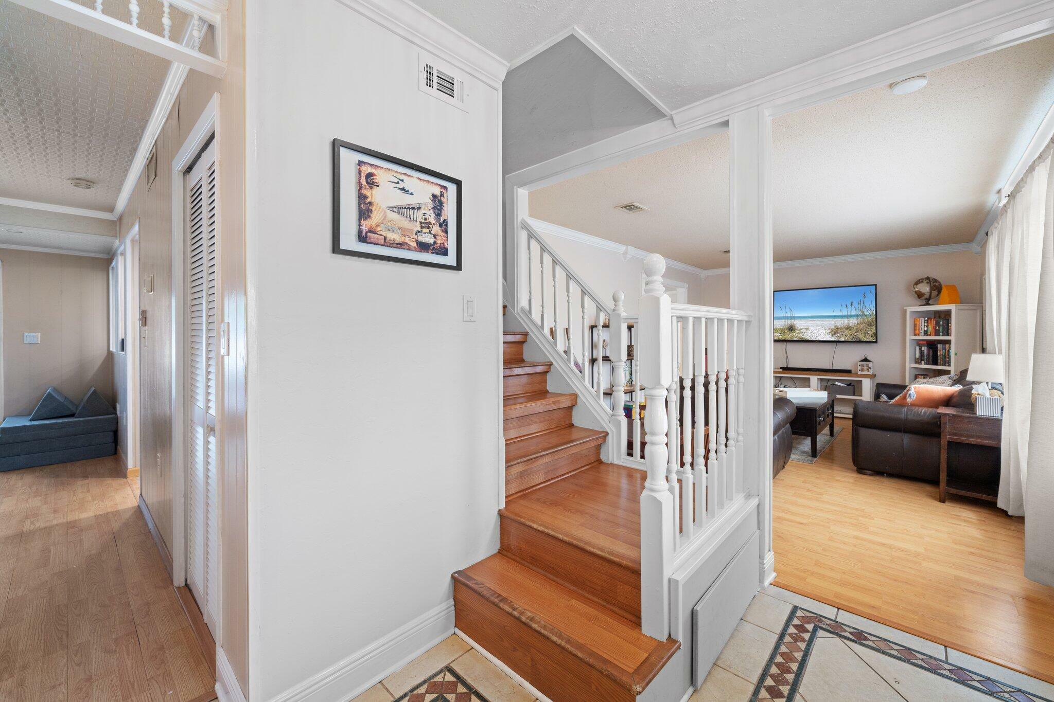 Property Photo: 197 Country Club Road FL 32579