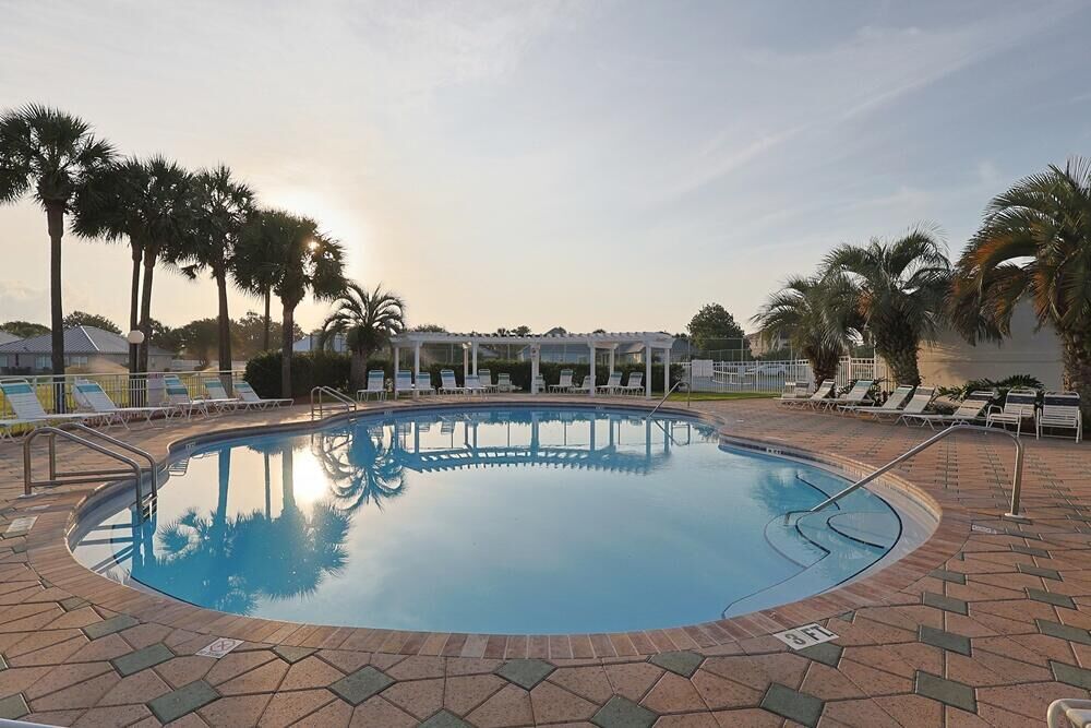 Property Photo: 2606 Scenic Gulf Drive 4108 FL 32550