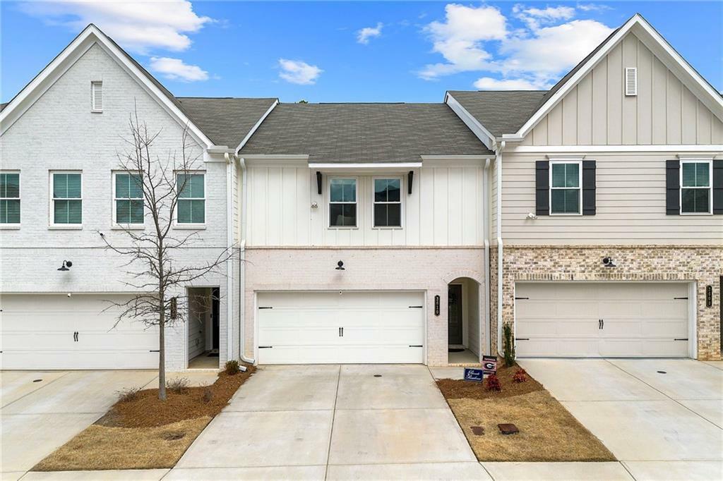 Property Photo: 3610 Silvery Way GA 30127