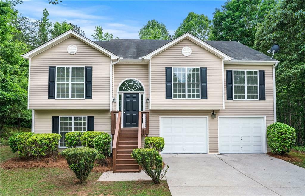 Property Photo: 5443 Cool Creek Court GA 30554