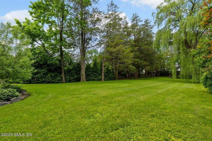 Property Photo: 190 Lake Avenue CT 06830