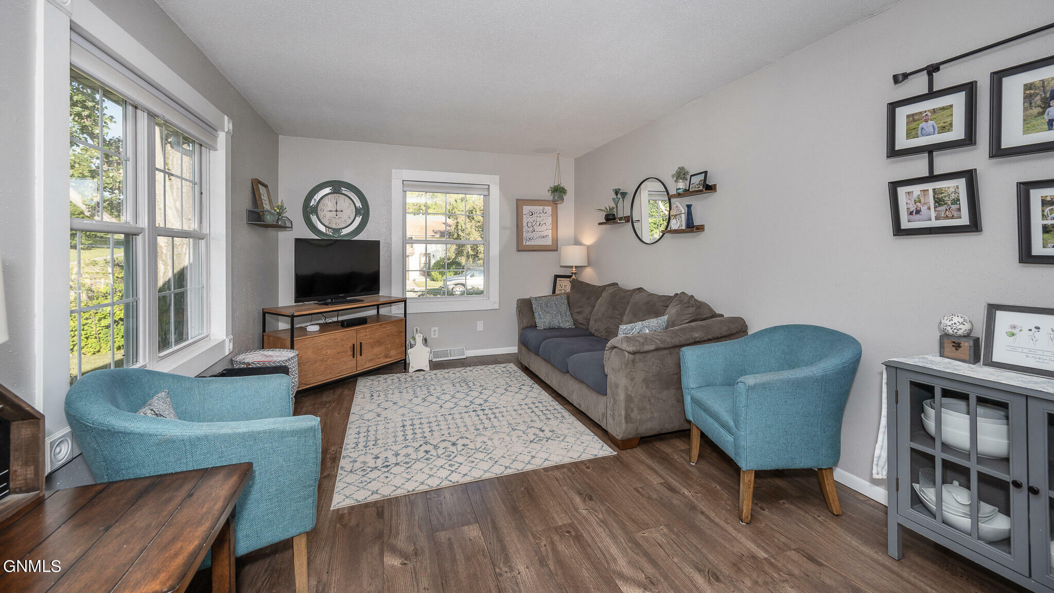 Property Photo: 2302 Hoover Avenue ND 58501