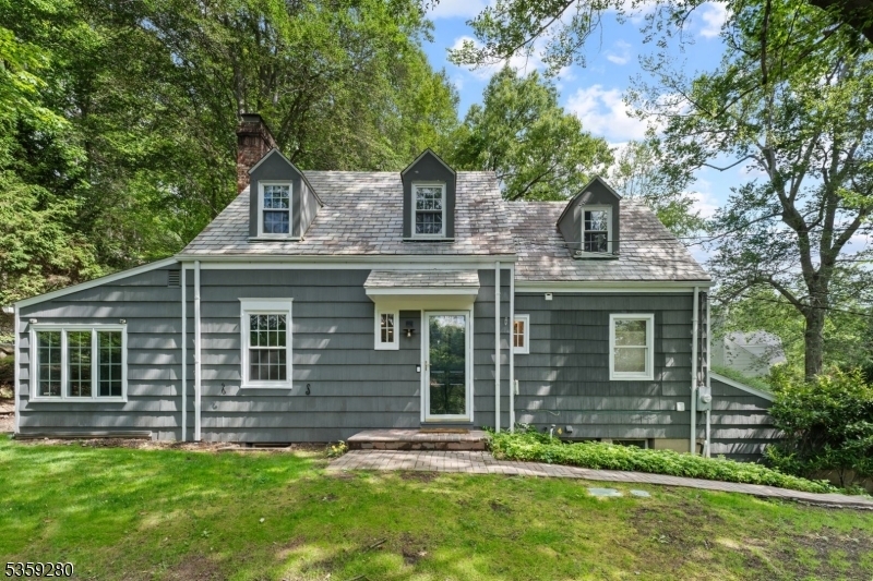 Property Photo: 359 Dogwood Way NJ 07092
