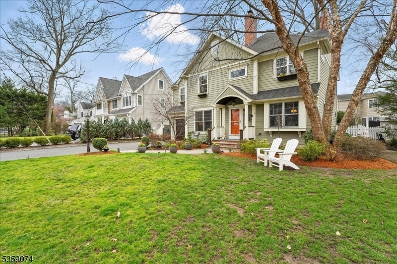 Property Photo: 521 Topping Hill Rd NJ 07090