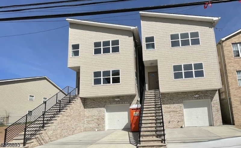 Property Photo: 484 S 19th St 2 NJ 07103